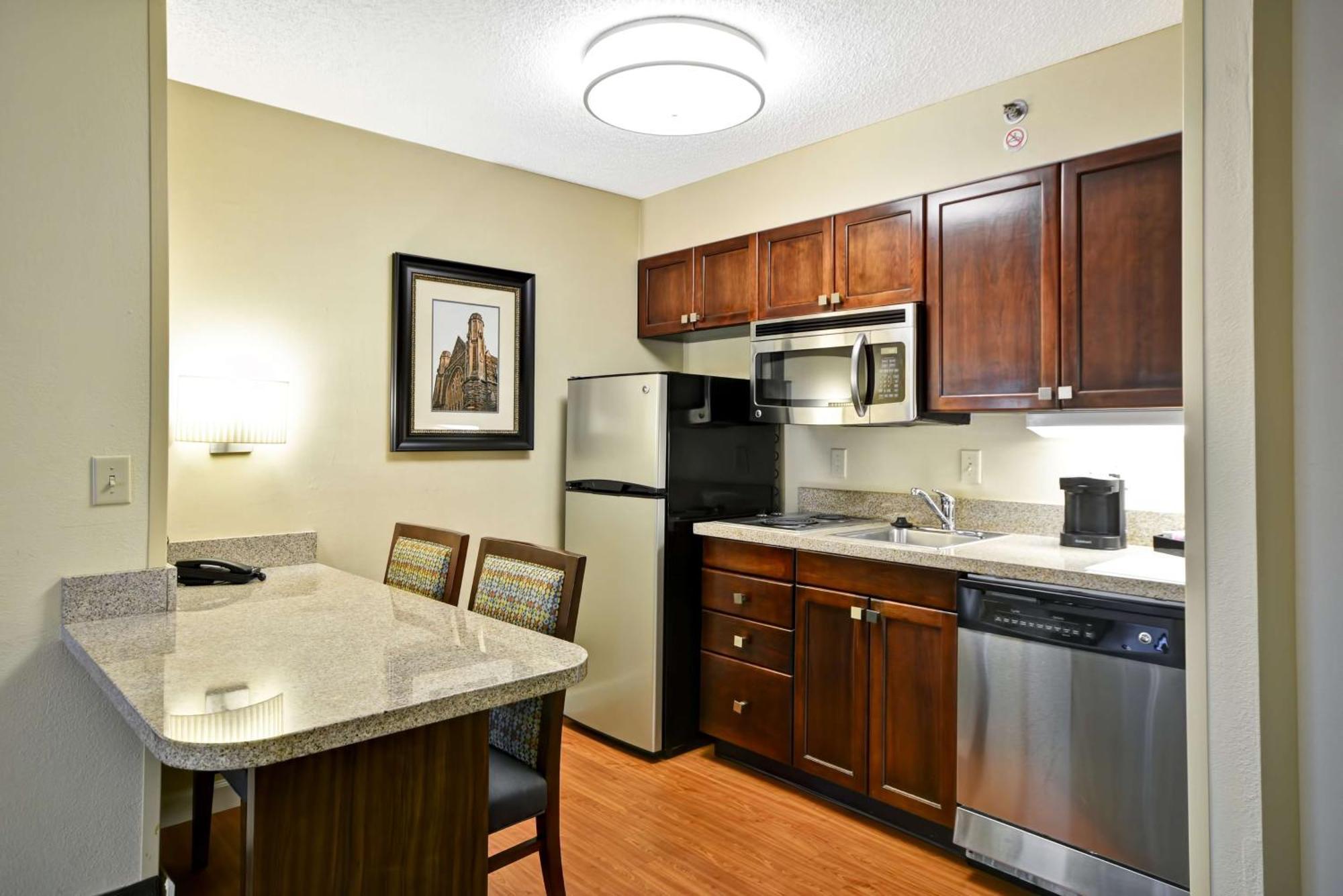 Homewood Suites Durham-Chapel Hill I-40 Экстерьер фото