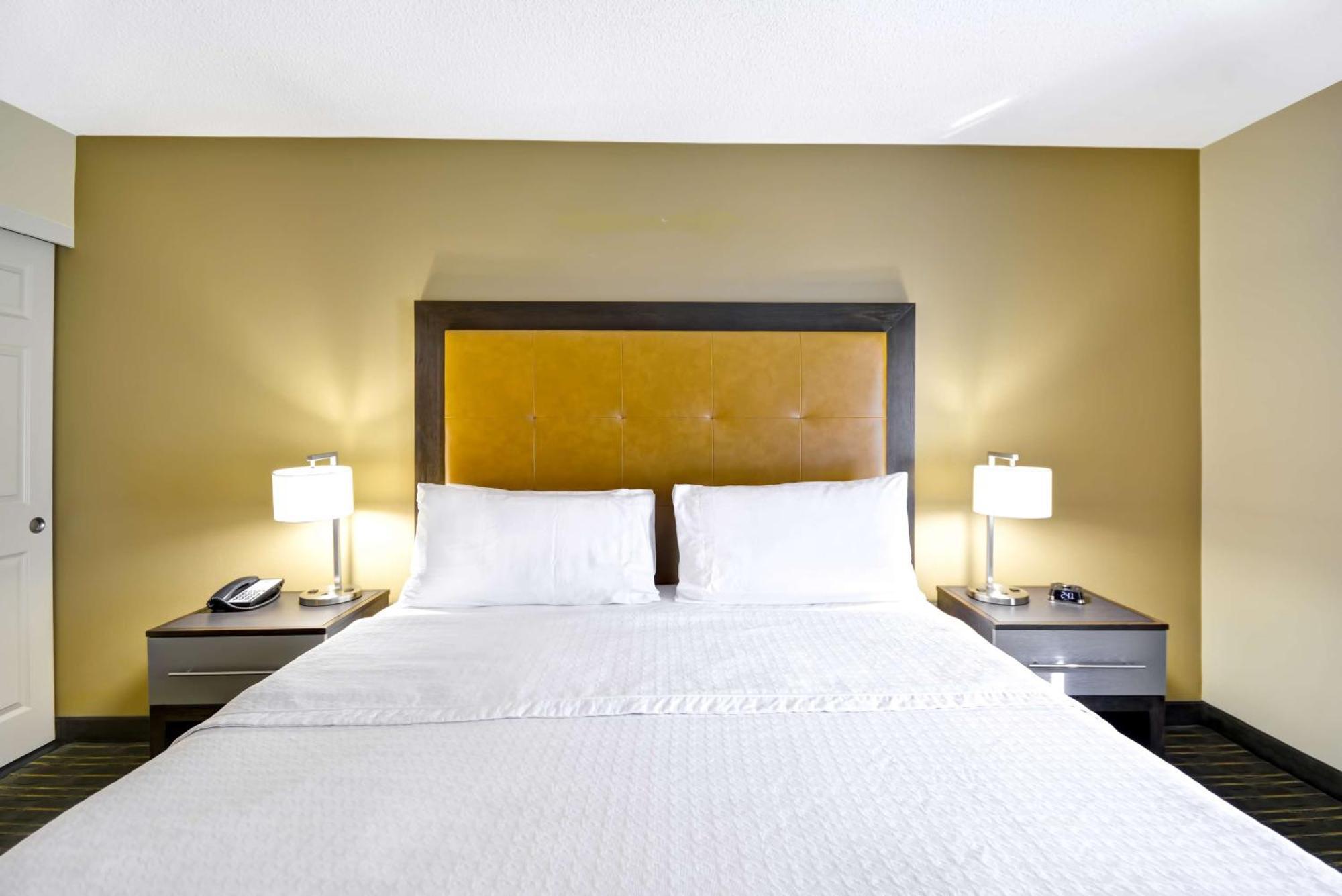 Homewood Suites Durham-Chapel Hill I-40 Экстерьер фото